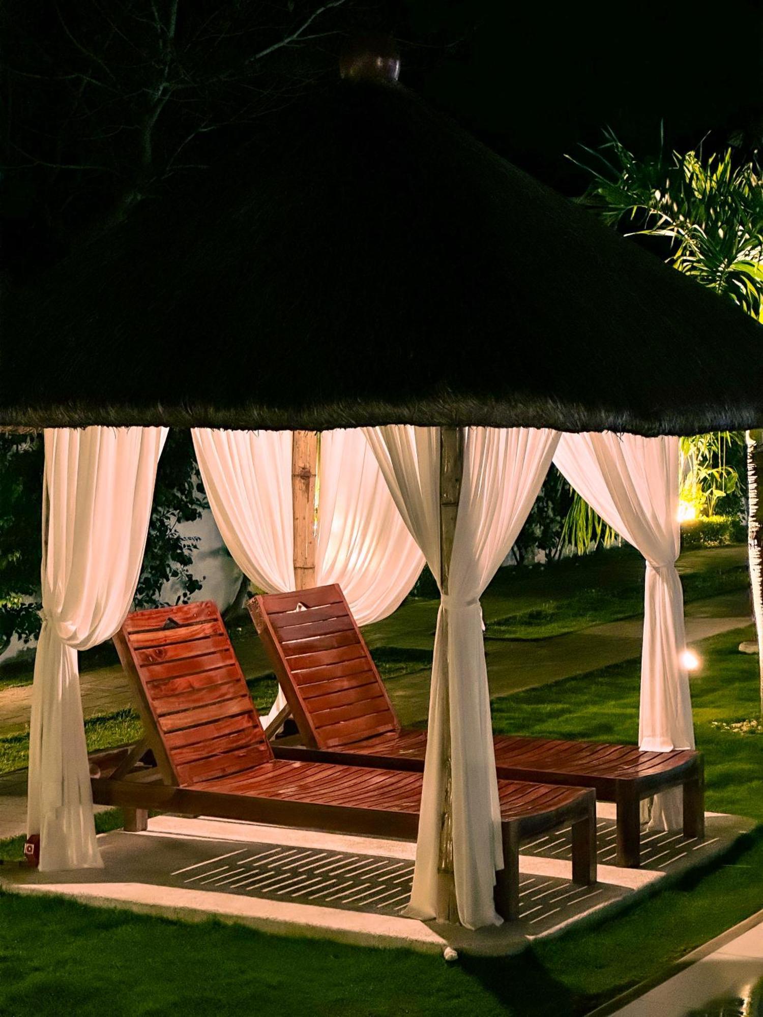 Treeshade Resort & Spa Moalboal Exterior foto