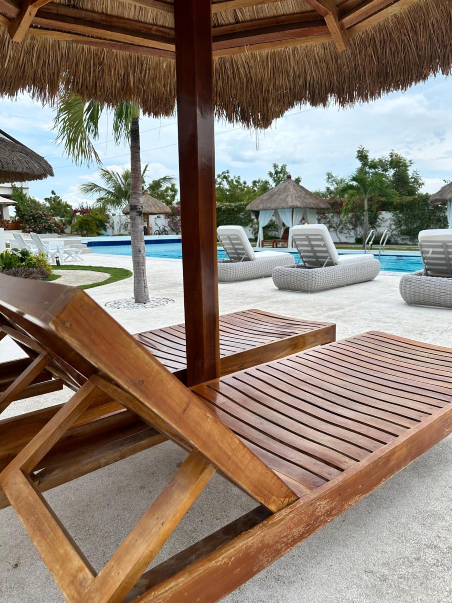 Treeshade Resort & Spa Moalboal Exterior foto